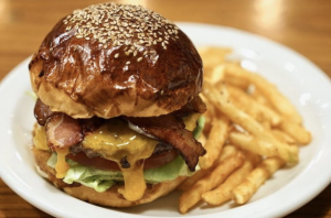 ダレトク！ドムドムバーガーの没メニュー結果と復活メニューや販売期間・値段は？